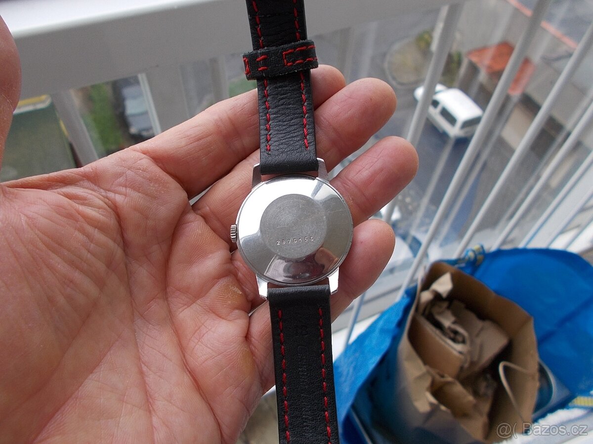 jaknove luxusni nenosene hodinky prim traktor 1960 funkcni - 5