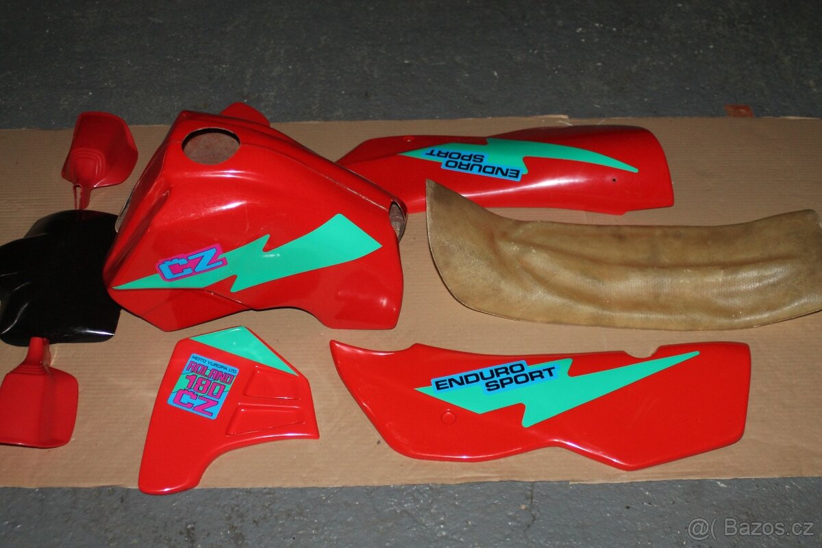 Kapotáž CZ 180 Roland - 5