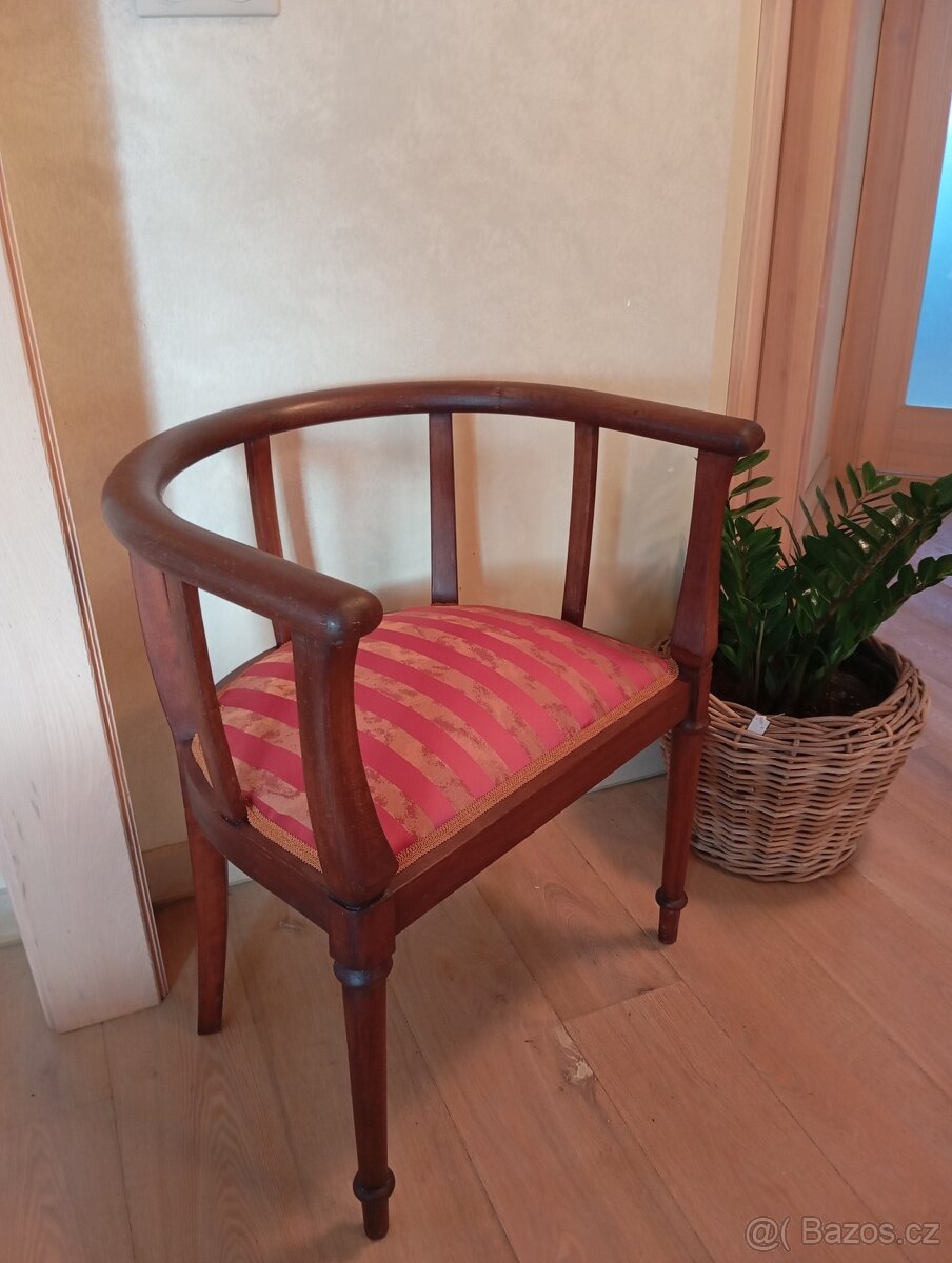 Starožitné křesla-masiv -Rarita - 5
