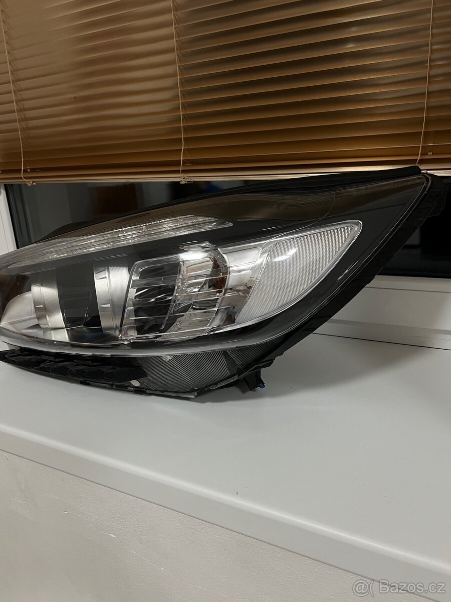 Levý světlomet - 5