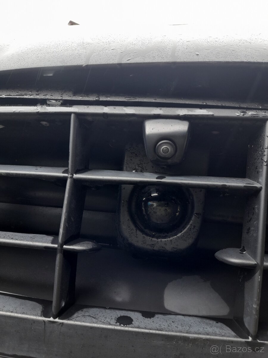 Porsche macan Europe - 5