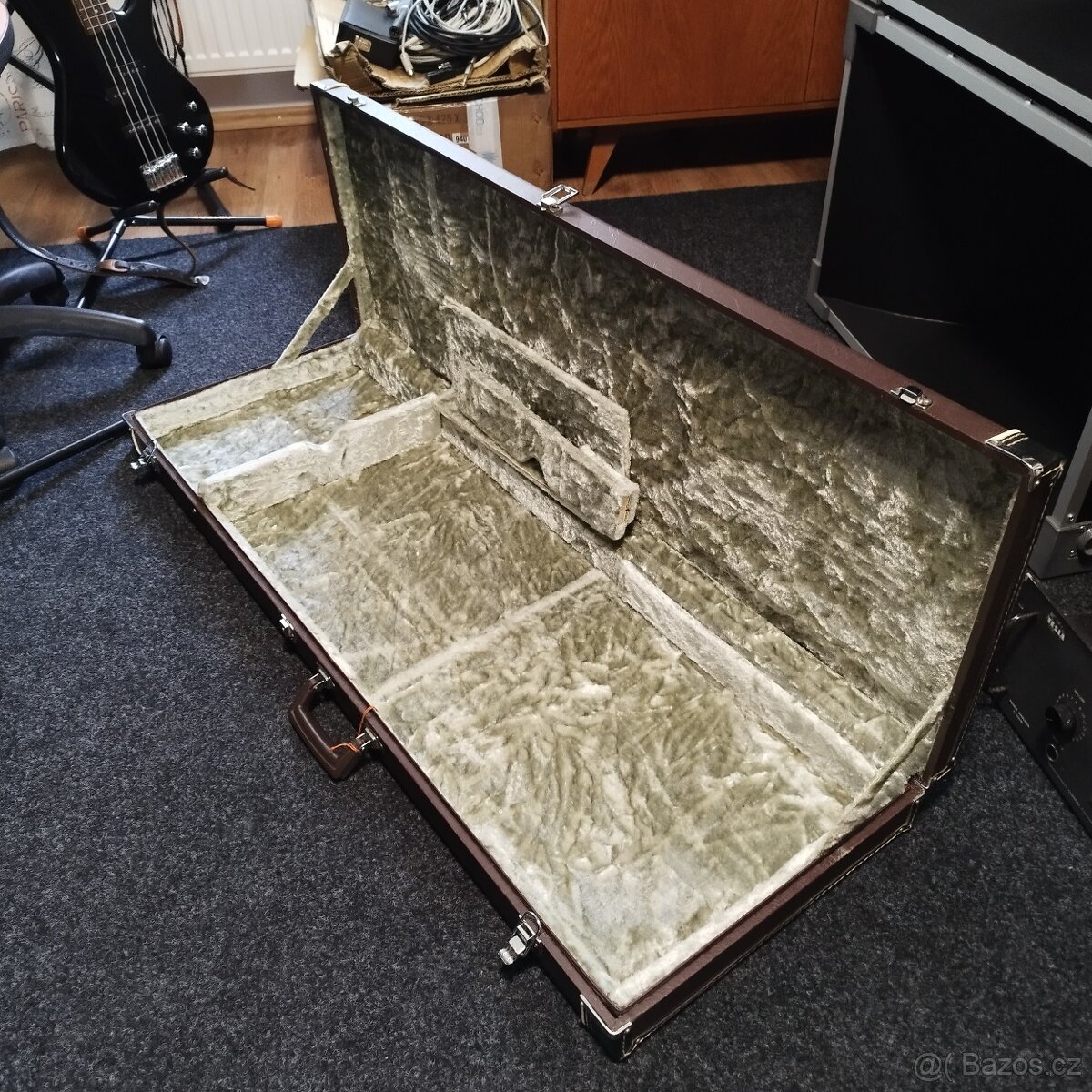 Basskytara Ibanez - 5