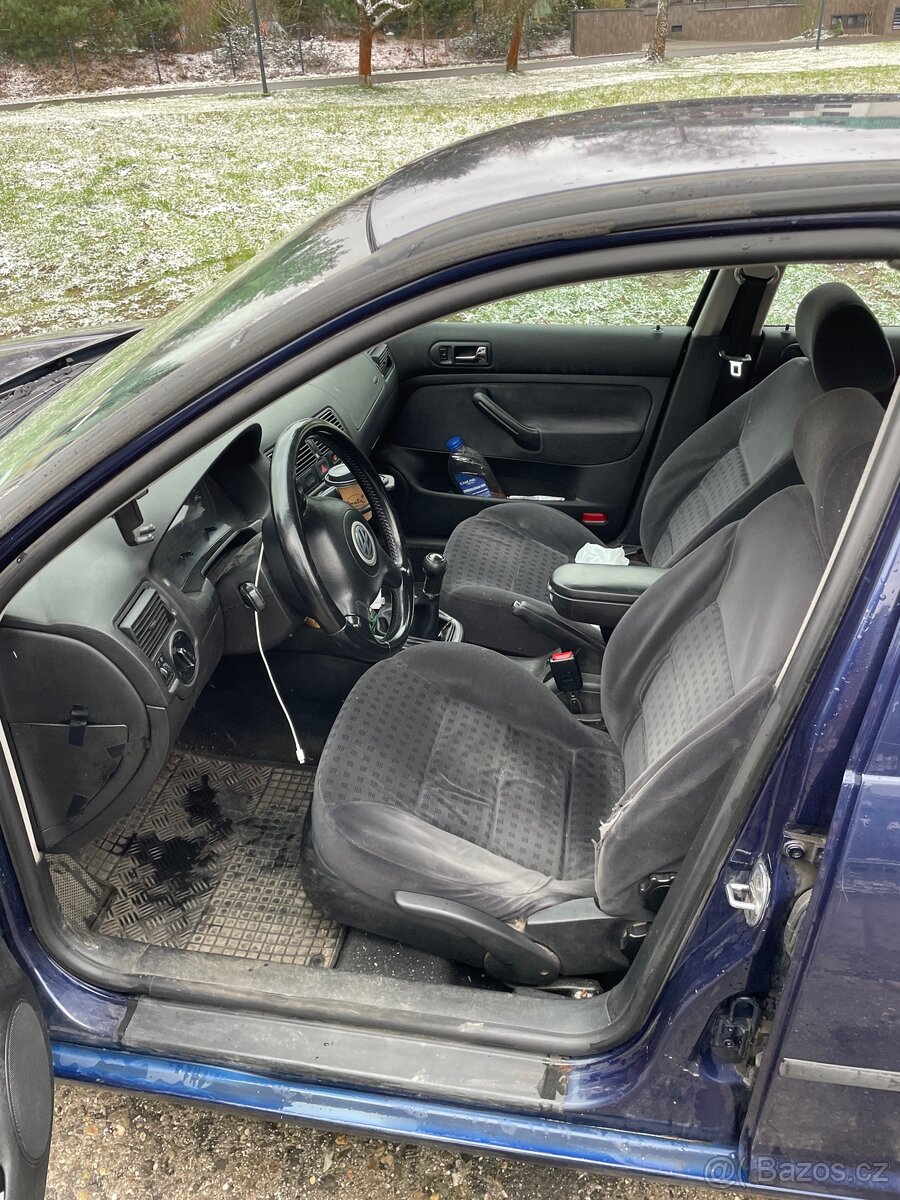 VW GOLF 4 1.9tdi 74kw NOVÁ STK, odnímatelné tažné - 5