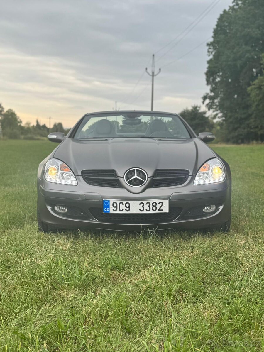 Merceden Benz SLK200 - 5