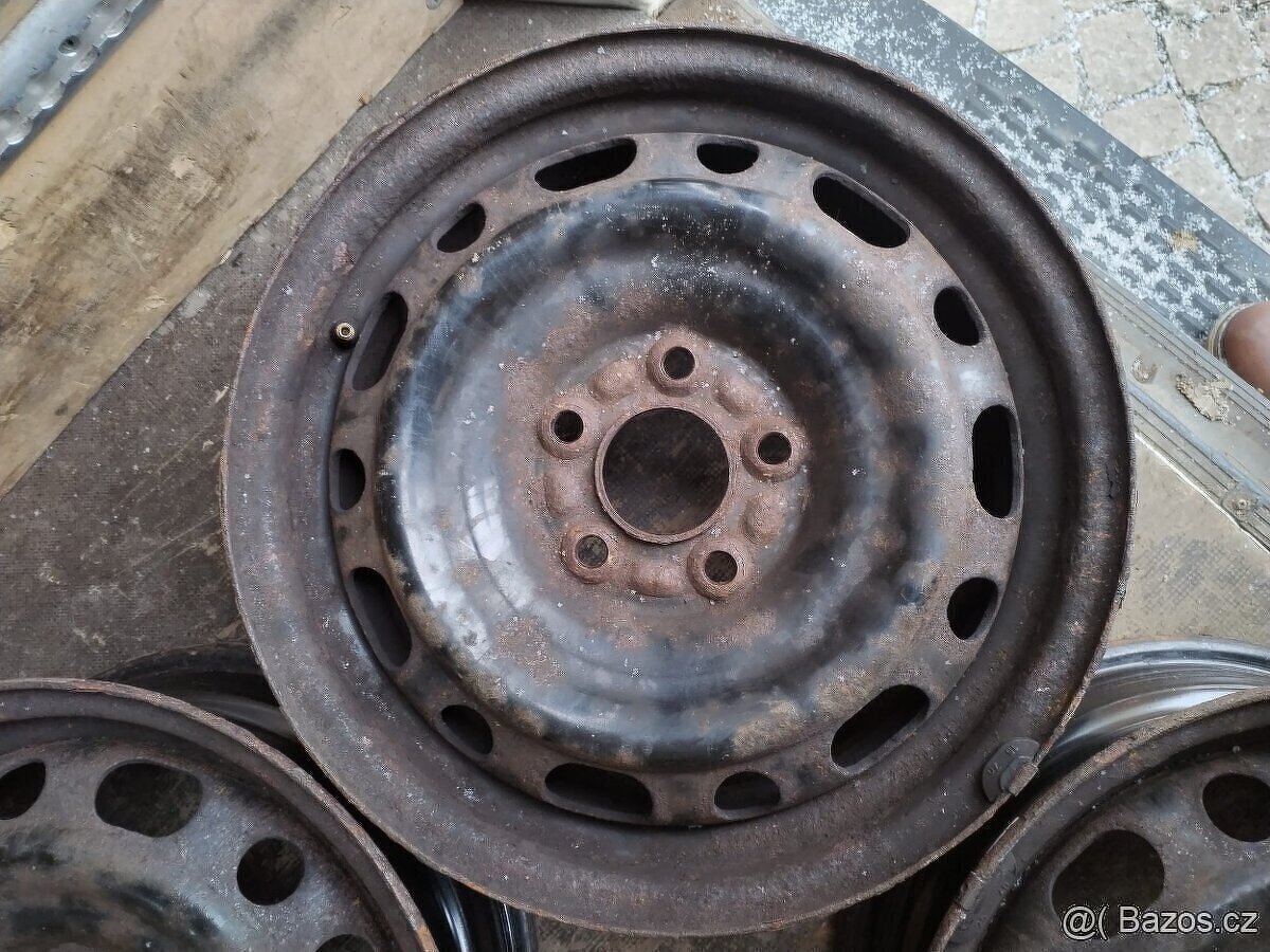 disky 5x114,3 R16 mazda - 5
