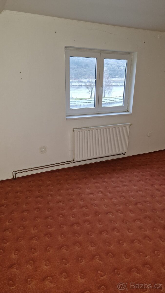 Pronájem domu 4+kk, Dolní Beřkovice, Mělník - 5