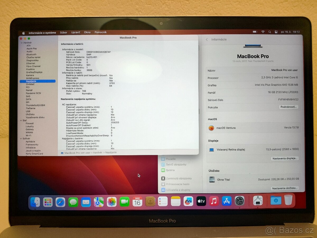 MacBook Pro 2017 | i5 • 8GB • 256GB SSD - 5