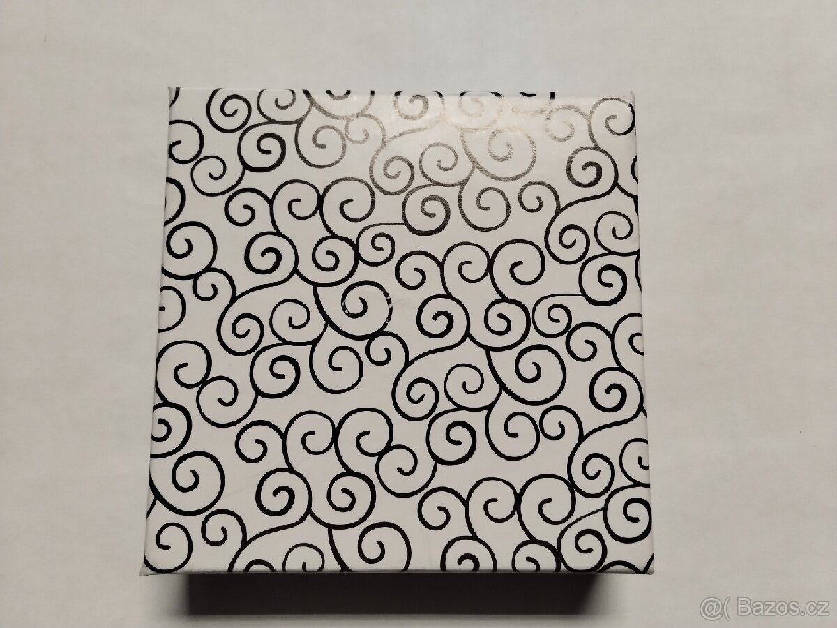 Zlaté náušnice LV - 5