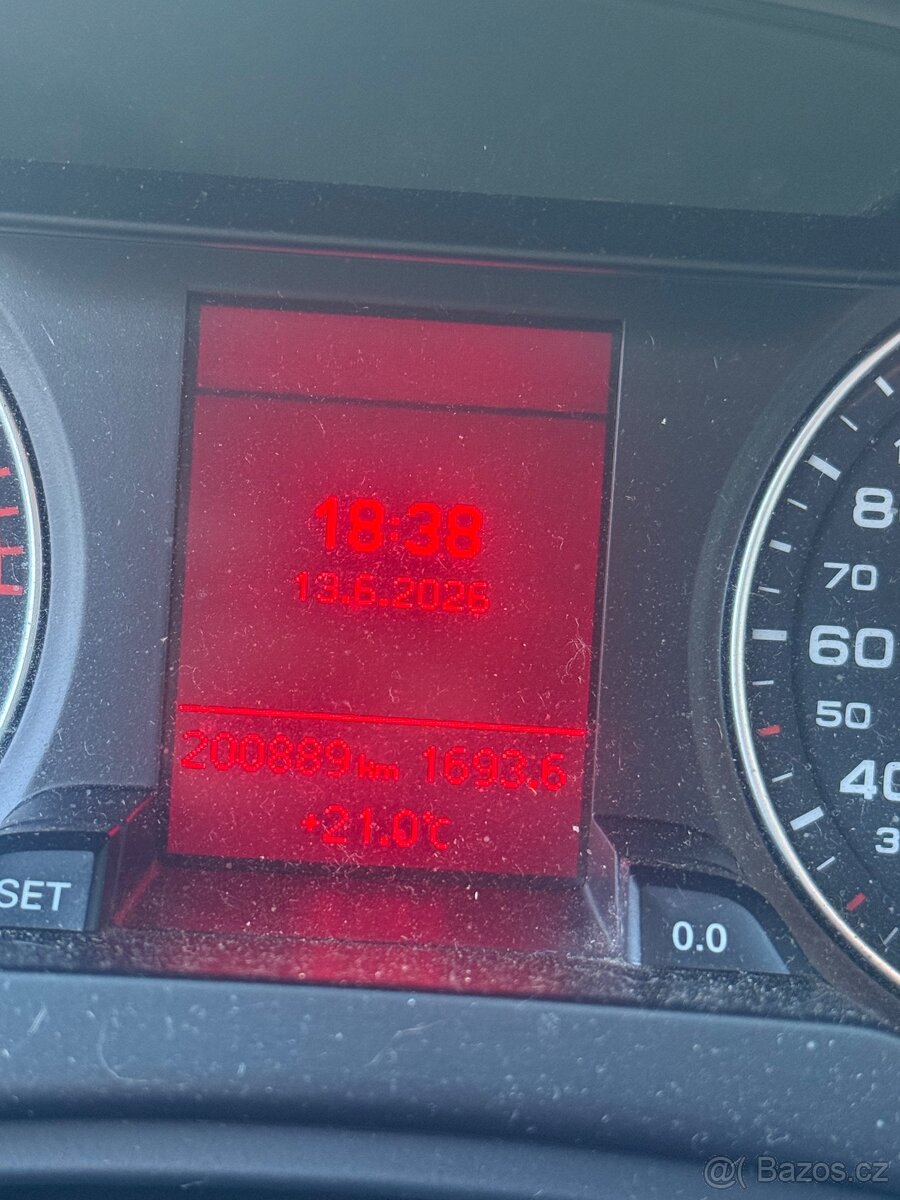Audi a4b8 - 5