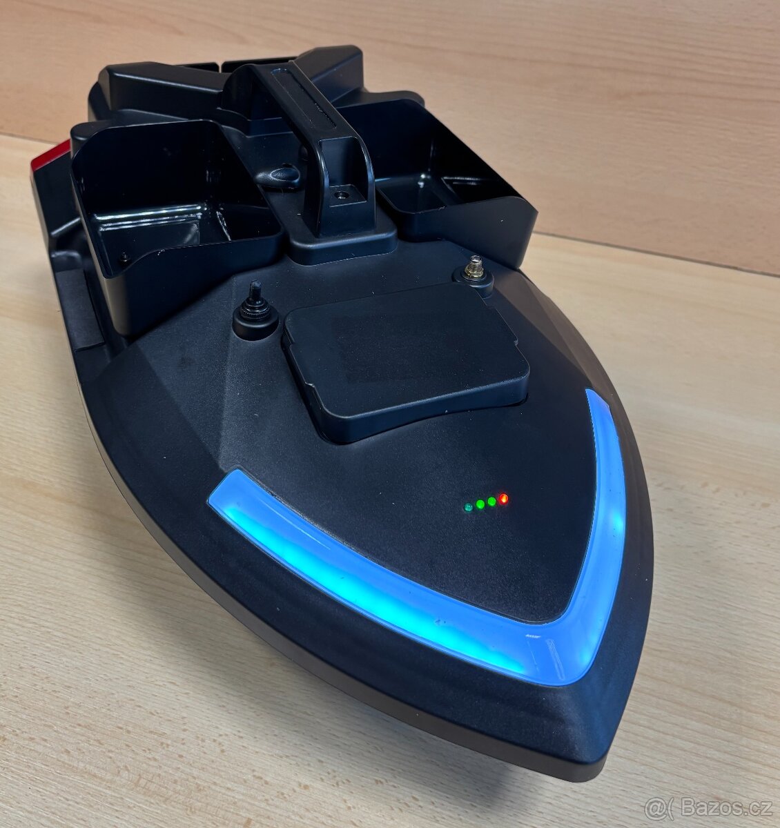 Tříkomorová ČERNÁ loďka s GPS s bater 12000mAh včetněObalu - 5