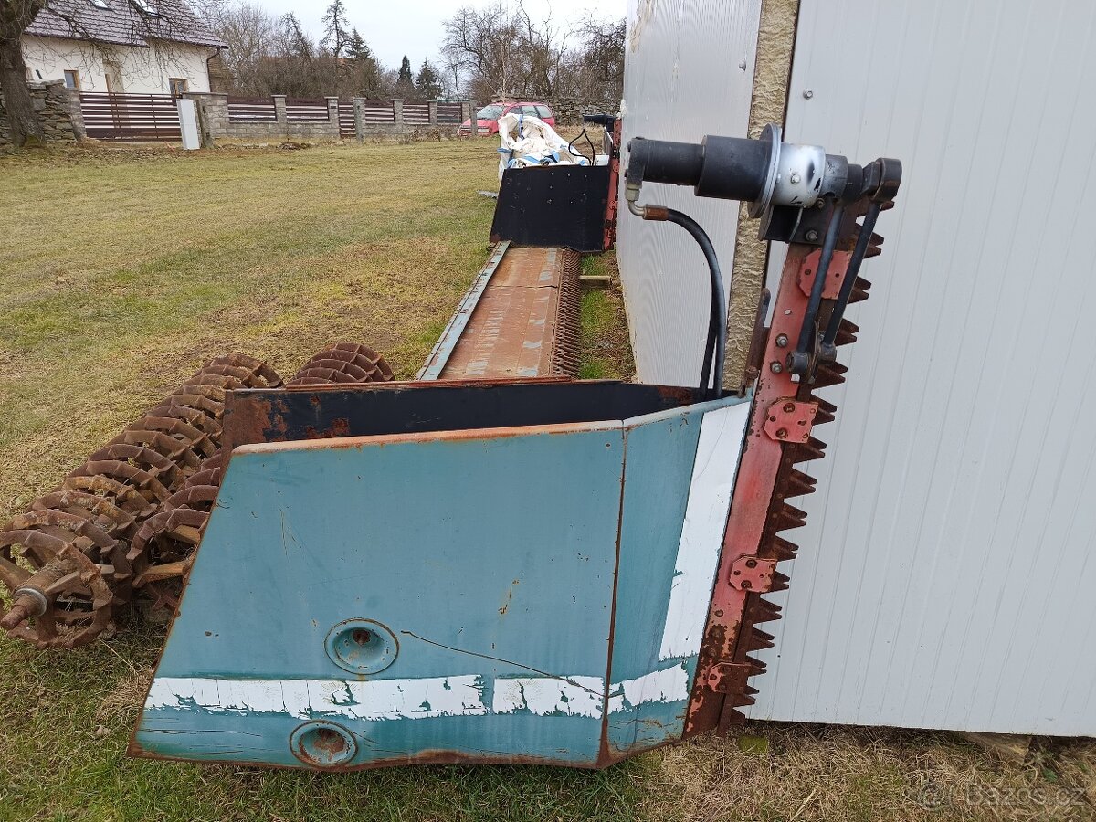 John Deere 2264 na ND + řepkový adaptér - 5