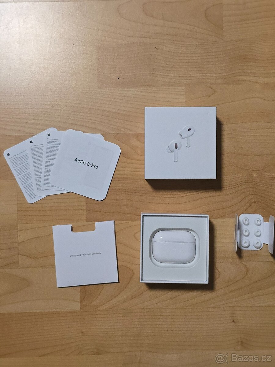 Apple AirPods Pro 2 - 5