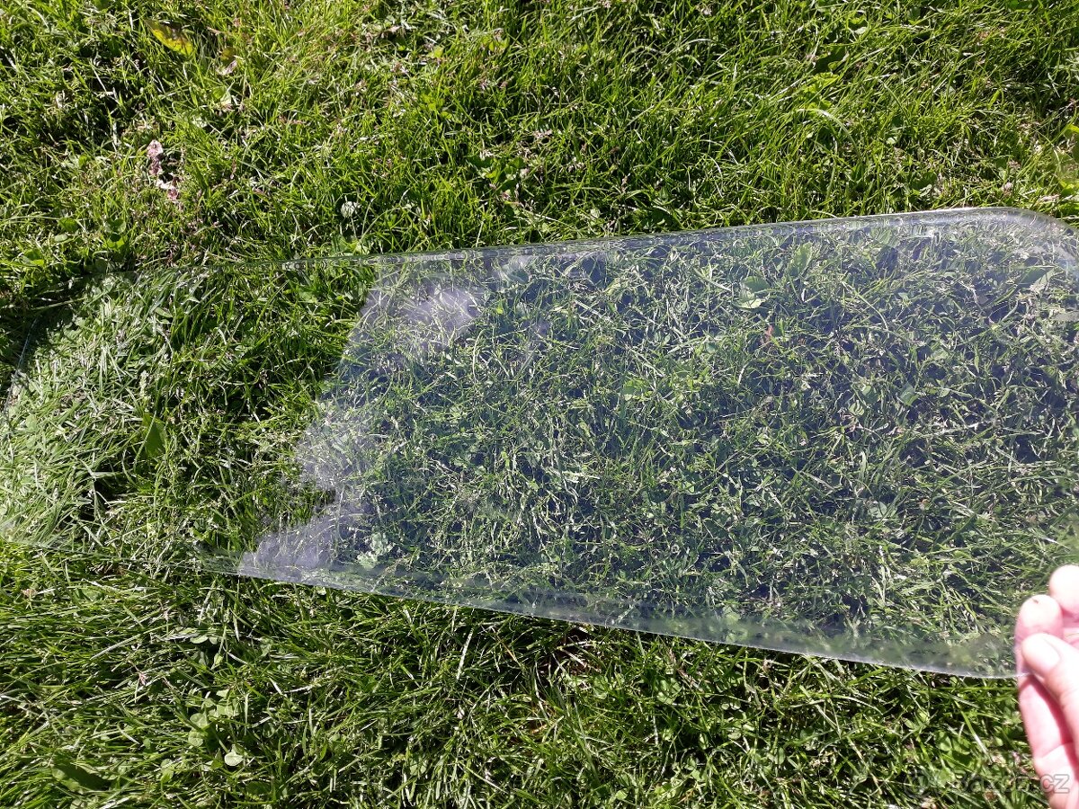 Prodám sklo na ROBUR - 5