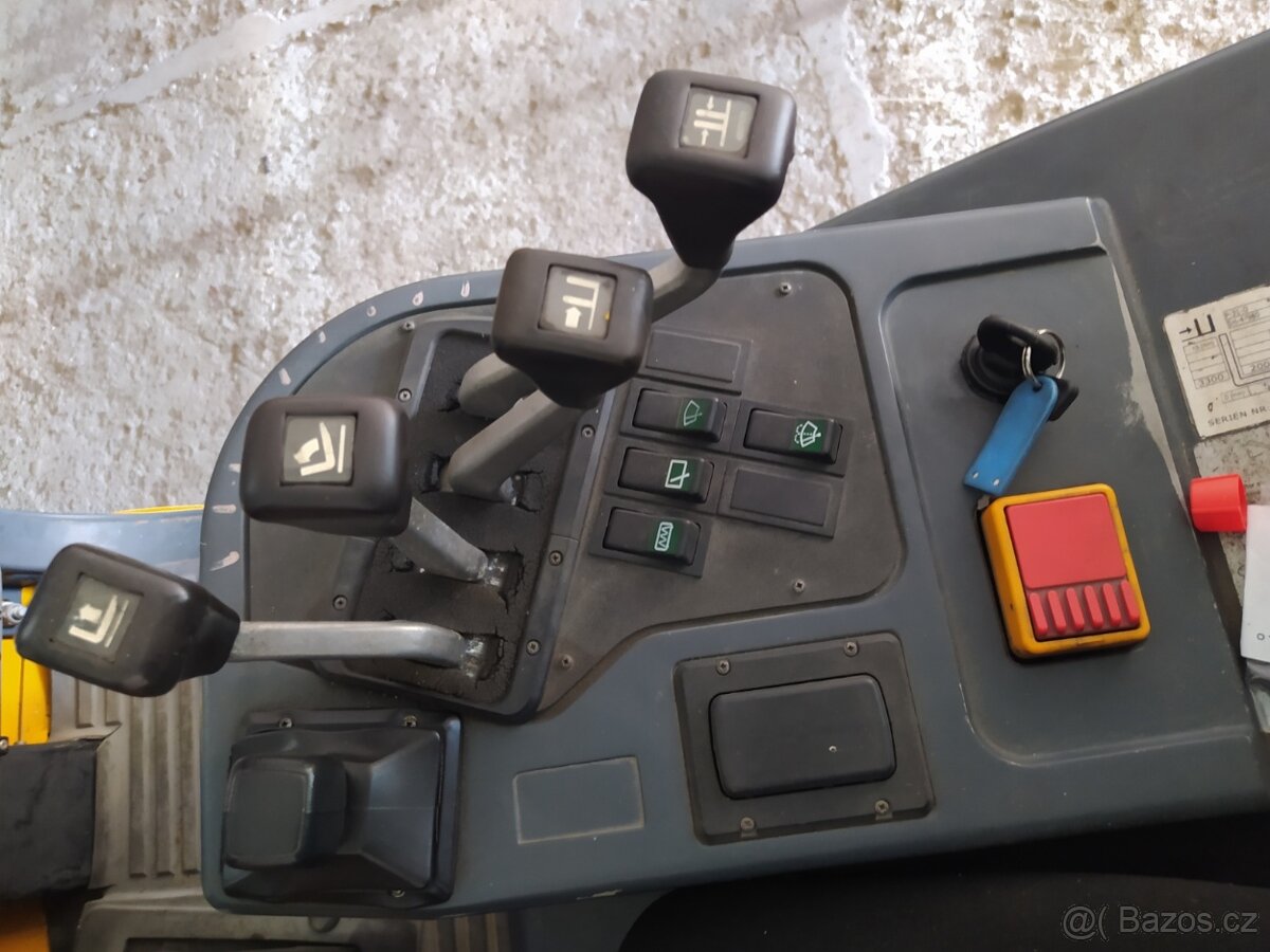 P: Jungheinrich TFG320s závada - 5