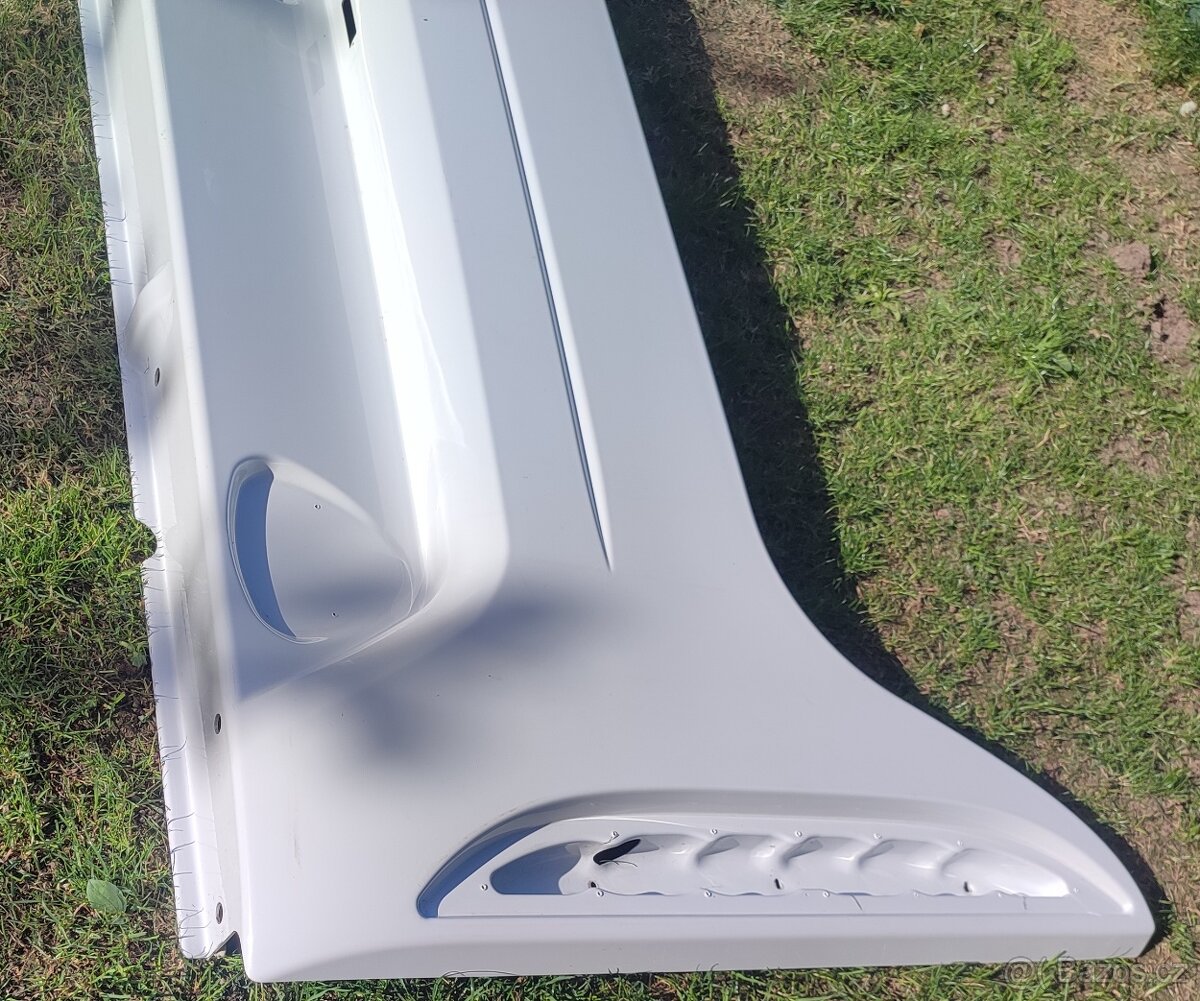 Zadní nárazník Bürstner - 5