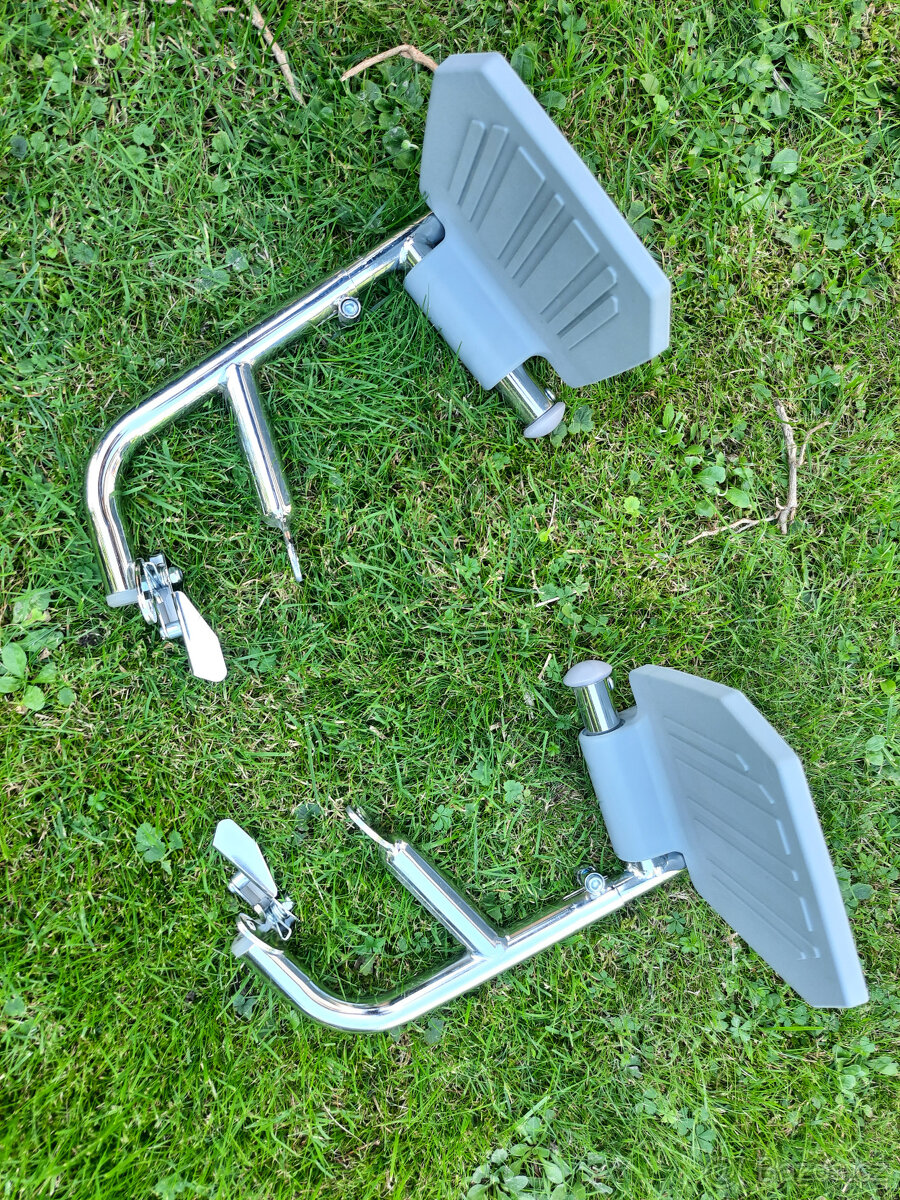 Pojízdné toaletní křeslo - klozetové - 5