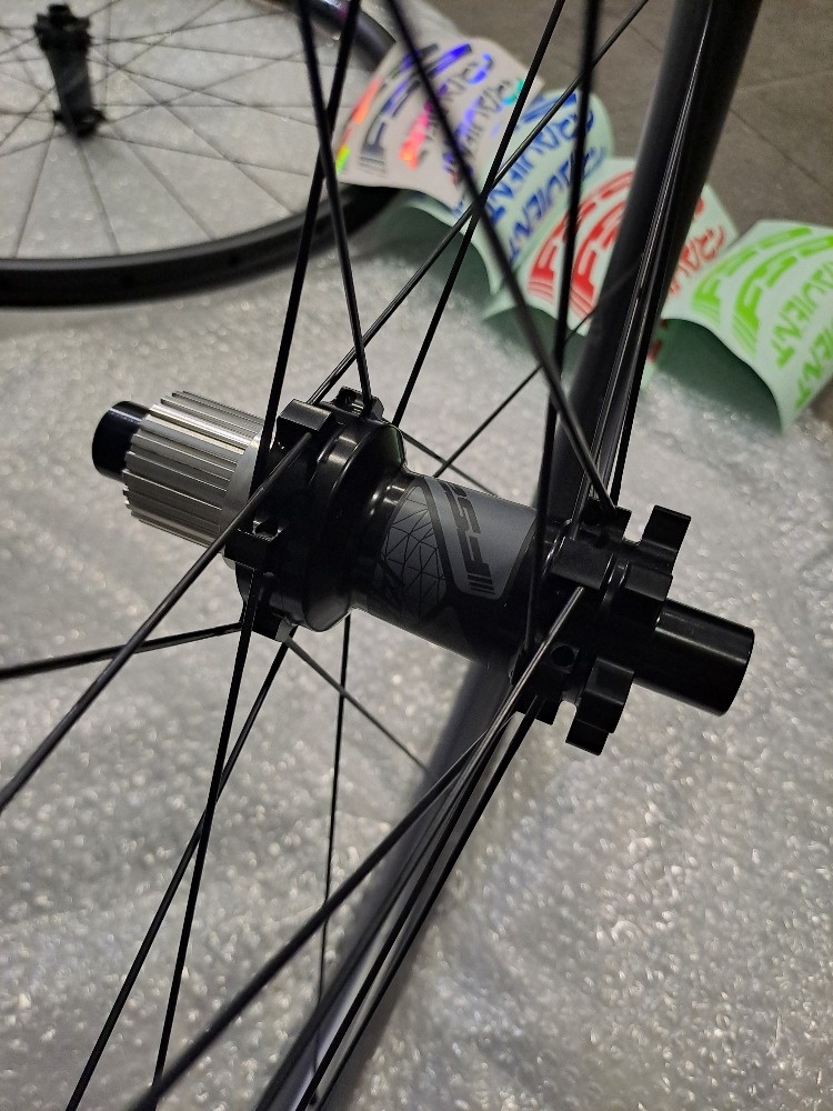 NOVÉ nepoužité karbonové kola FSA Gradient i29 WideR Carbon - 5