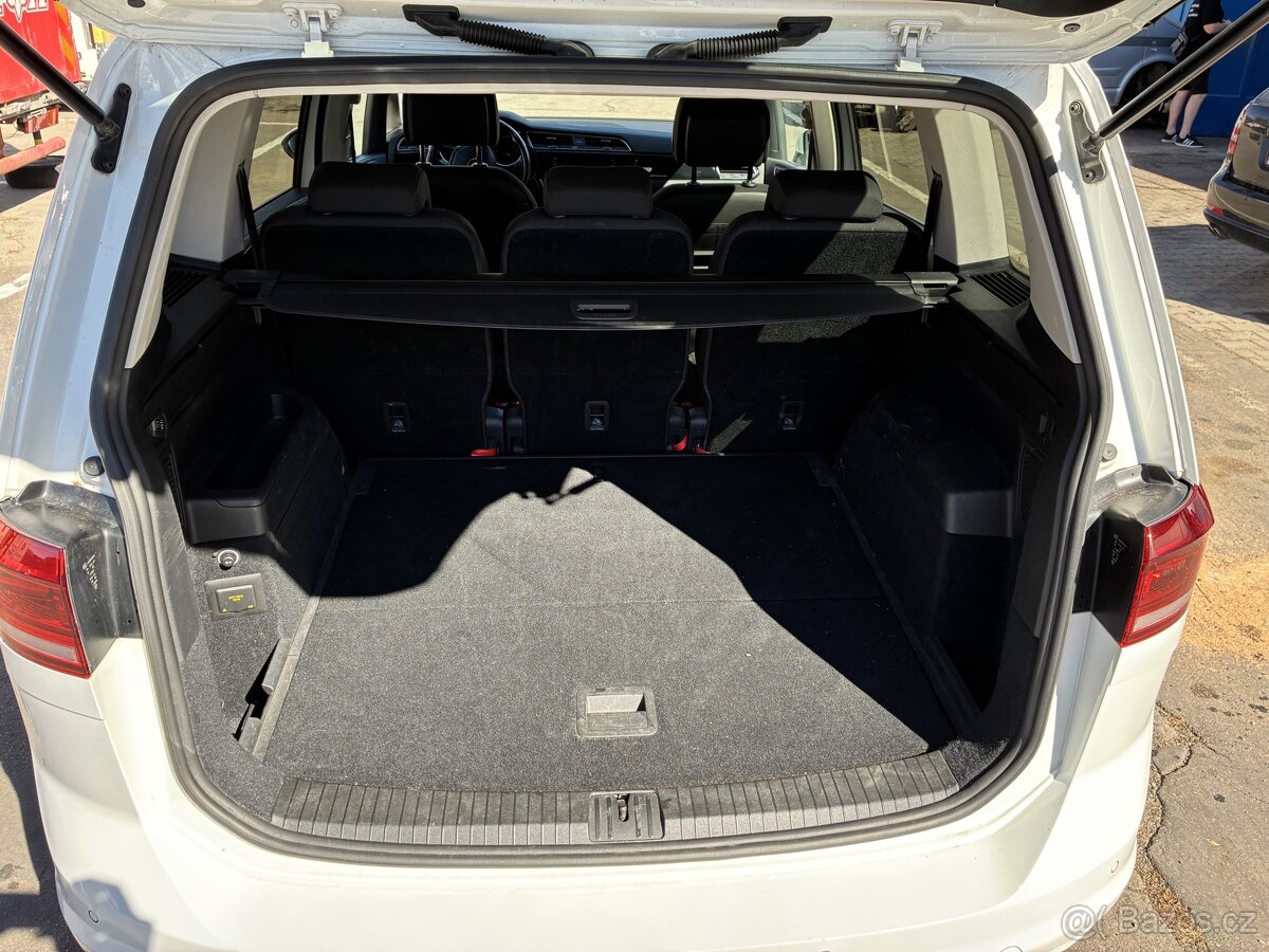 VW TOURAN 1.6TDI DSG DPH - 5