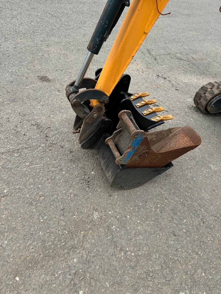 Minibagr Hyundai HX10a 2020 2x lzice 1 tuna - 5