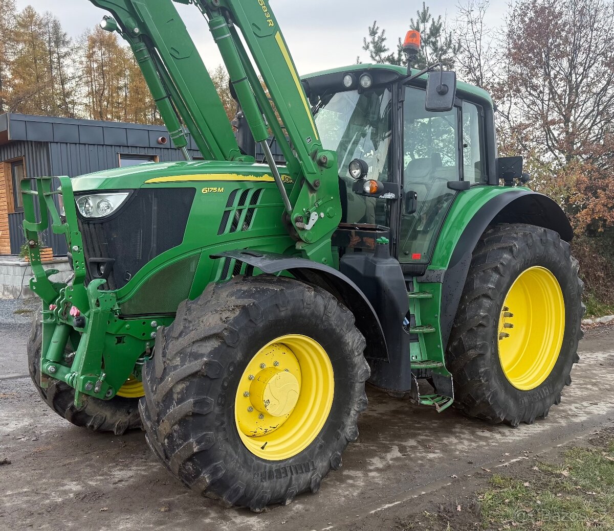 Traktor John Deere 6175 m - 5