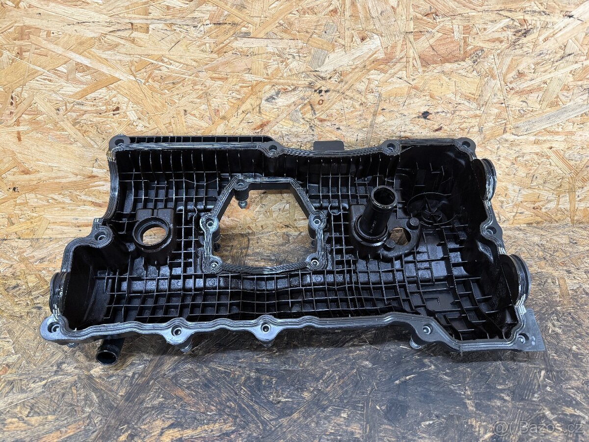 VÍKO VENTILŮ BMW E90/91 N46B20 7526670 - 5
