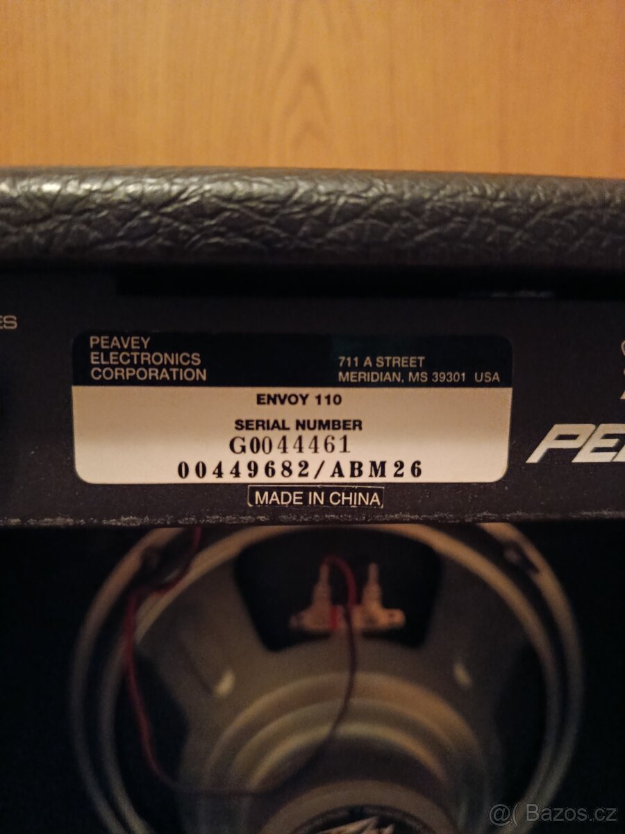Prodám kytarové kombo Peavey Envoy 110 "Red Stripe" - 5