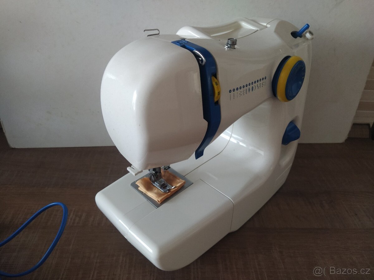 Šicí stroj z IKEA - 5