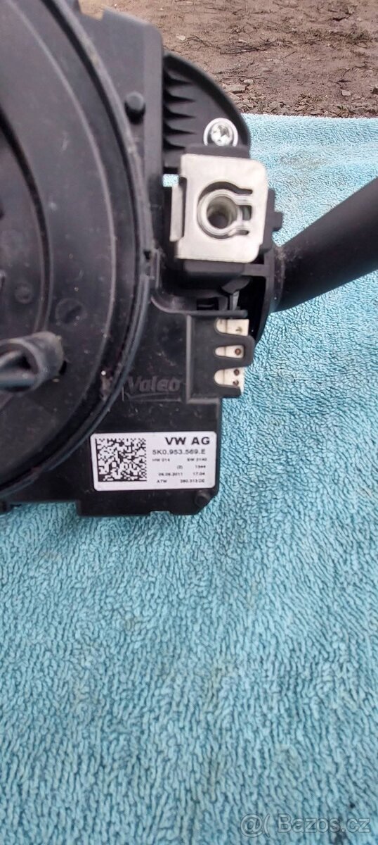 Prodá. Kroužek volantu 5K0953569E Škoda Superb 2 4000kč - 5