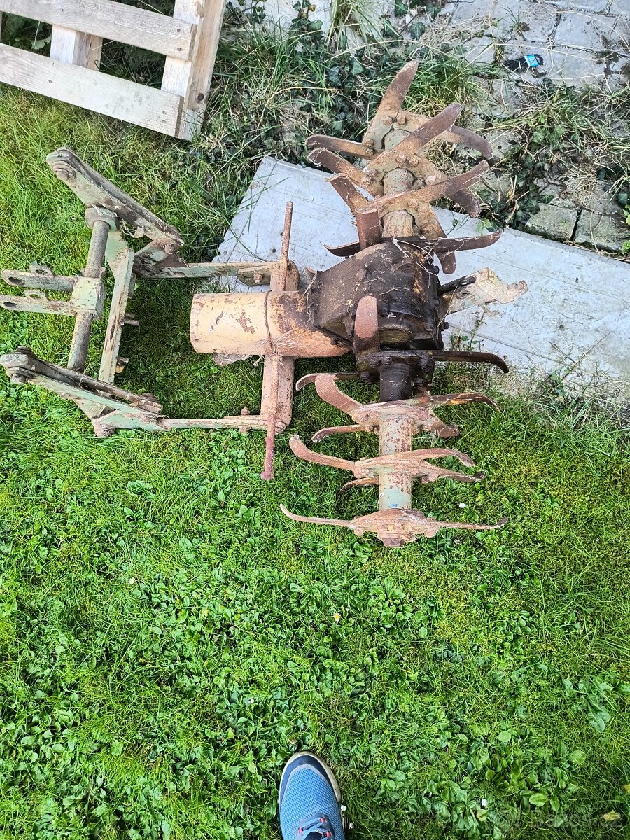 malotraktor Agrozet T-4k12, včetně příslušenství - 5