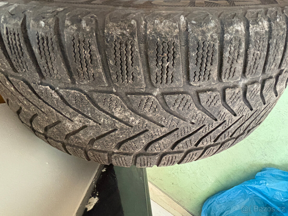 Zímní sada plech 215/55 R16 - 5