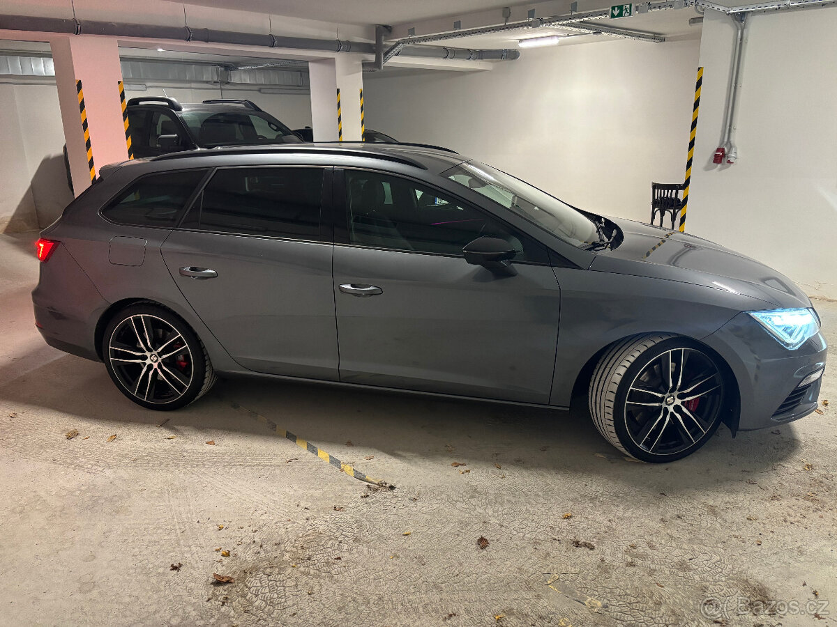 Seat Leon Cupra ST300 4drive - 5