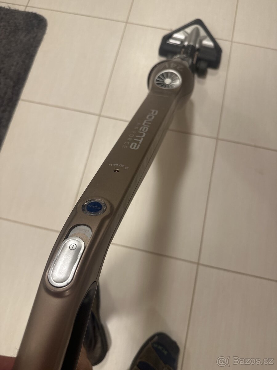 Vysavač Roberta Air Force - 5