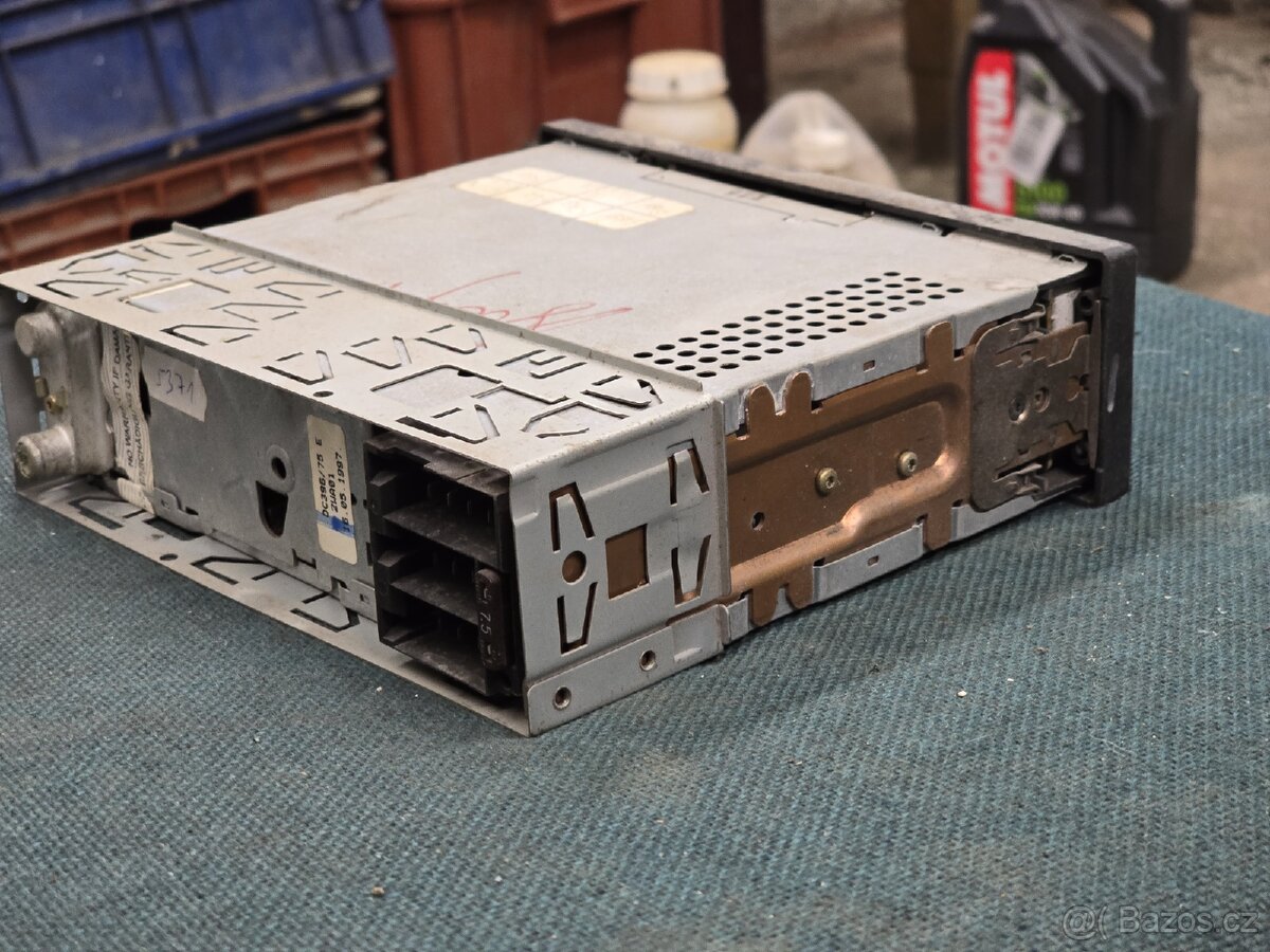 Staré autorádio Philips - 5