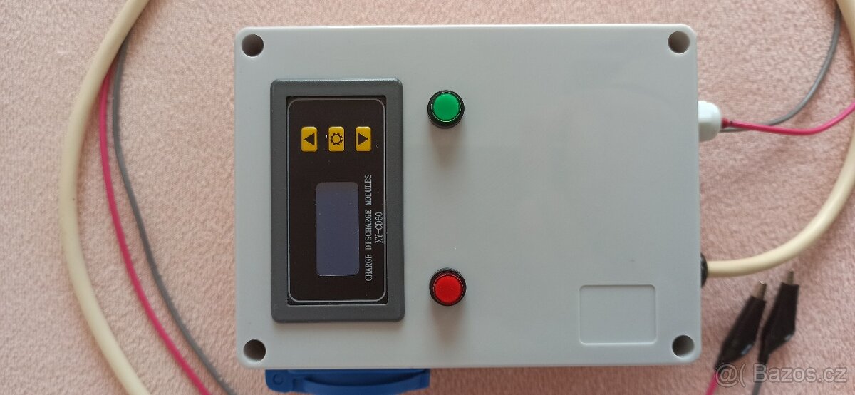 Nabíječka 12-24-48V FVE ostrovní, kontrolér - 5