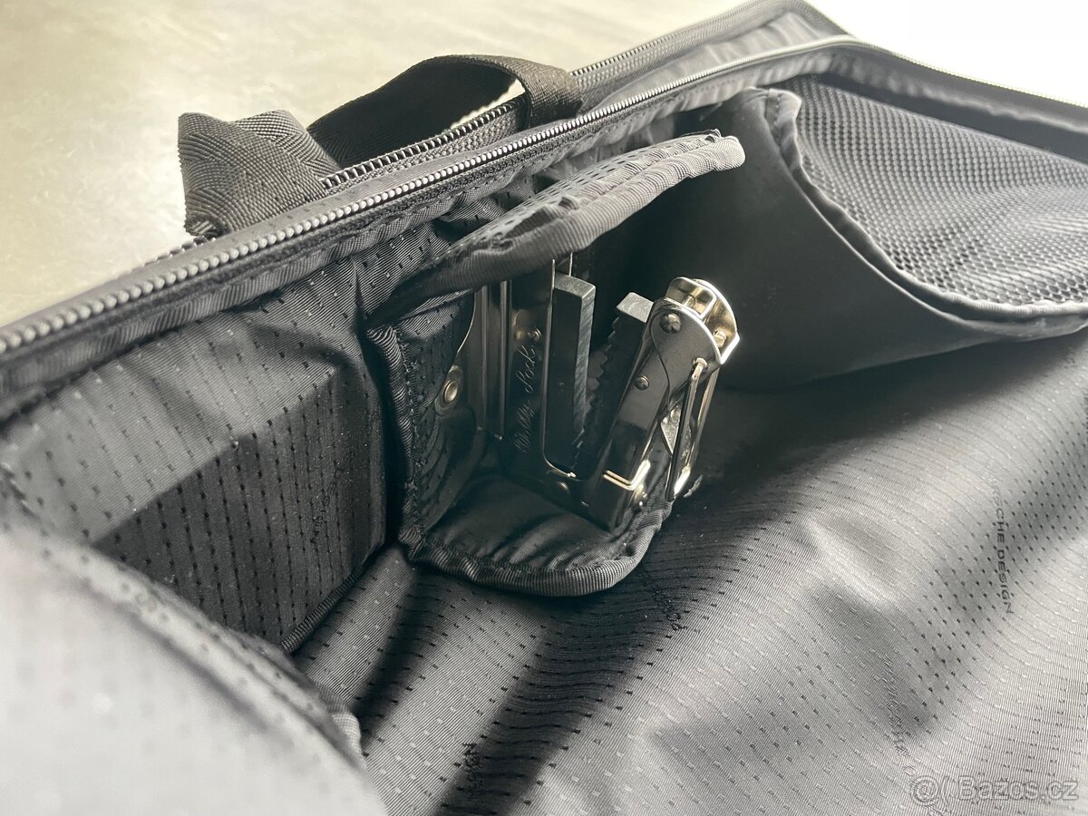 Porsche Design Roadster Bag - cestovní taška na obleky - 5