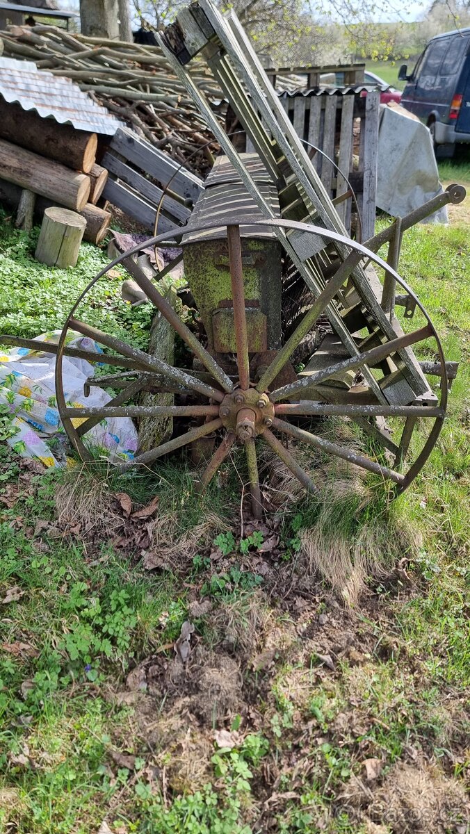 Hrabač sena, secí stroje - 5