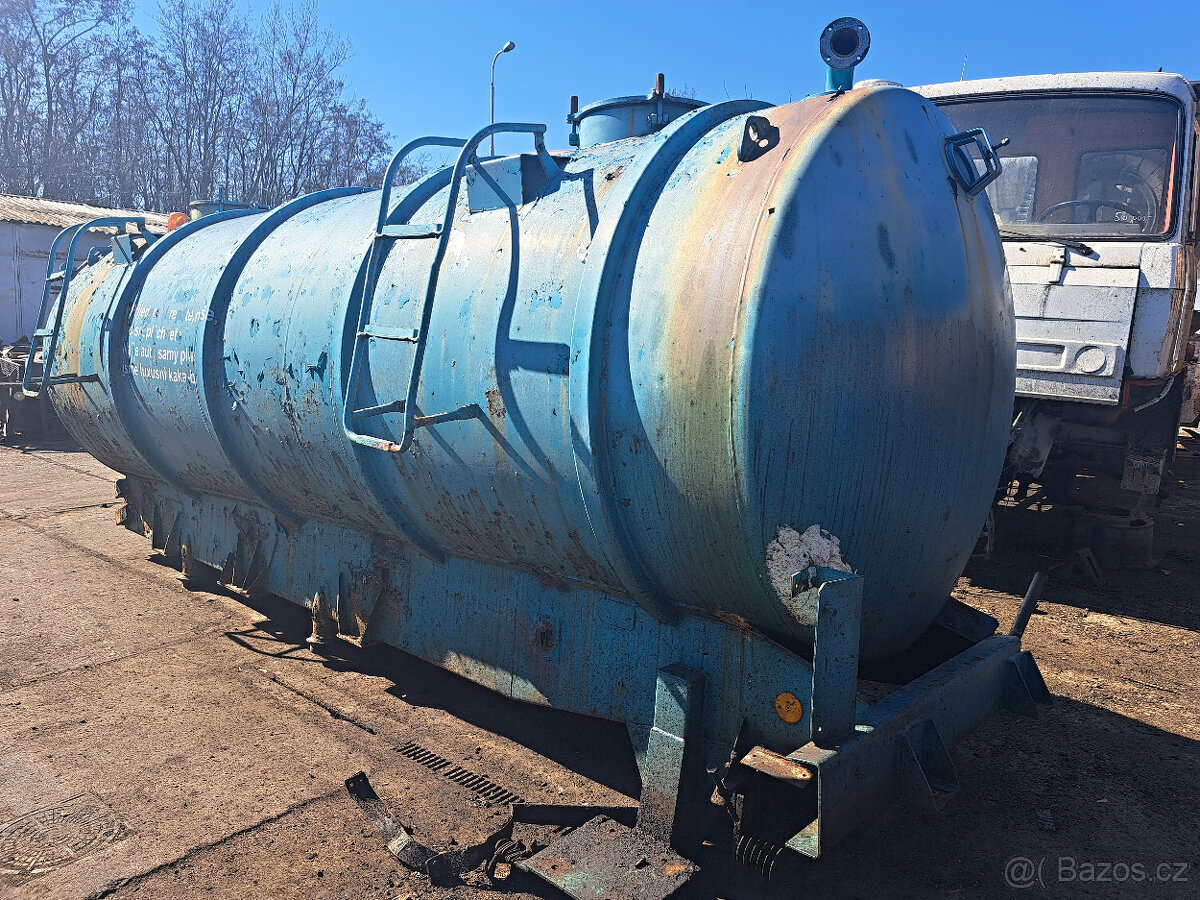 Cisterna, nádrž na vodu - 5