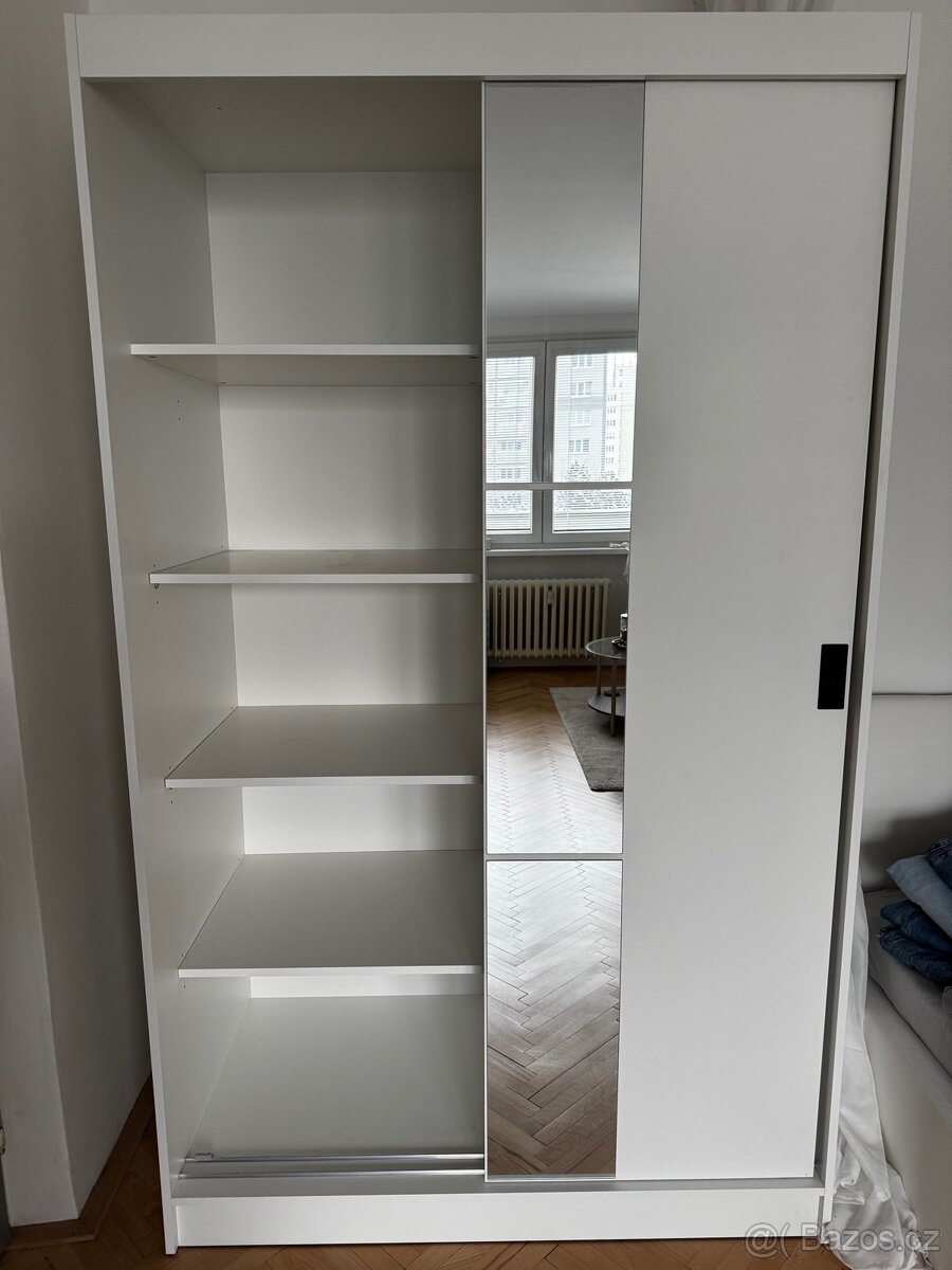 Šatní skříň bílá 120x201cm - 5