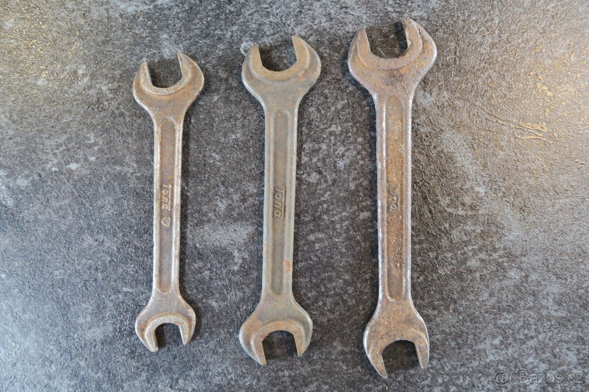 KLÍČE Tona 3ks.CENA ZA VŠE. - 5