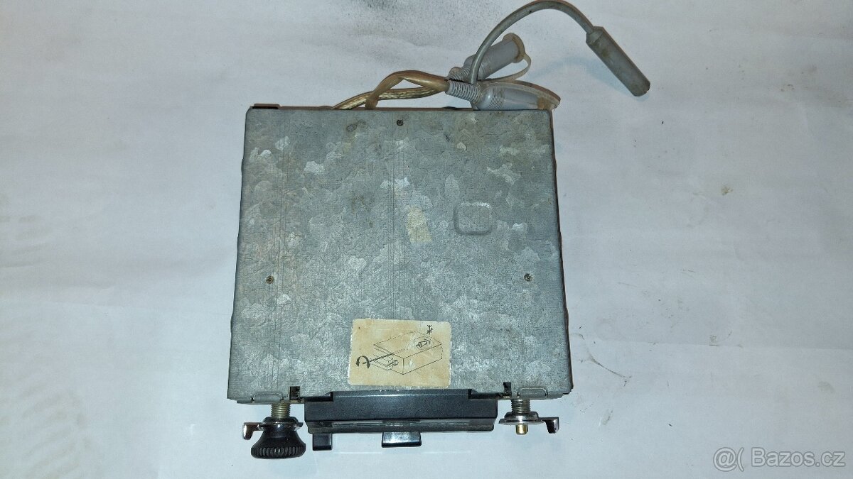 Autorádio s kazeťákem Blaupunkt Lübeck CR - 5