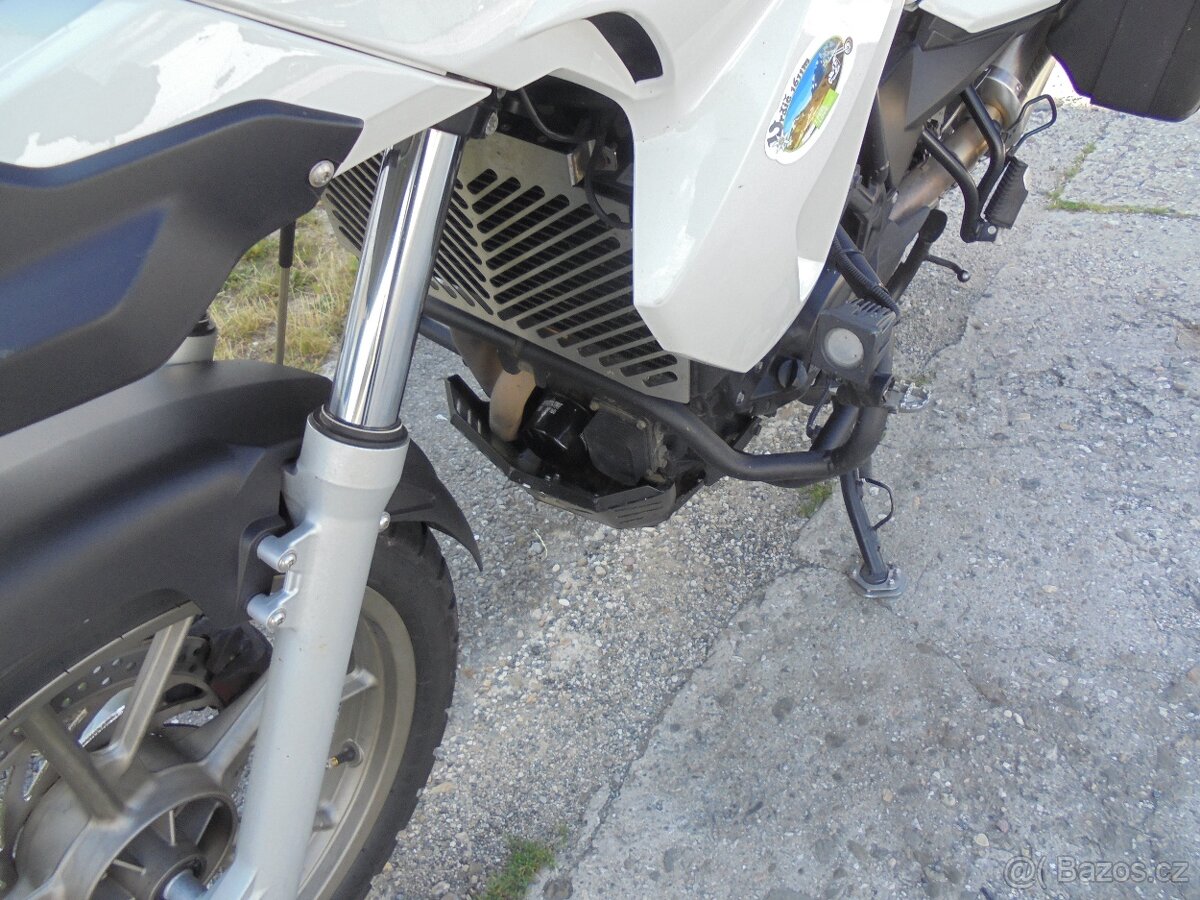 Prodám BMW F650 GS TWIN, rok výroby 2010 - 5