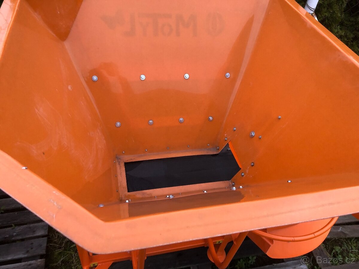 Posypovač komunální 600kg - 5