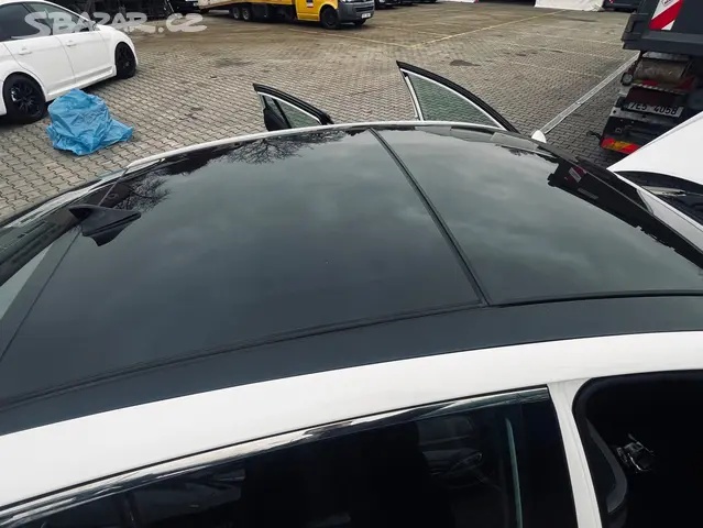 Kia Optima Hybrid 2.0i 2014 CZ - 5