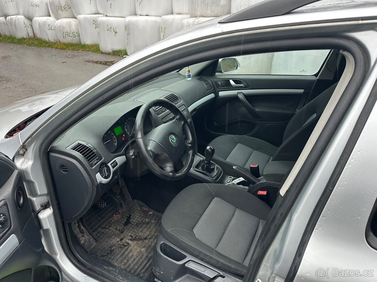 Kompletní Octavia 2 1.9 Tdi 77kw / BLS / na Nd - 5
