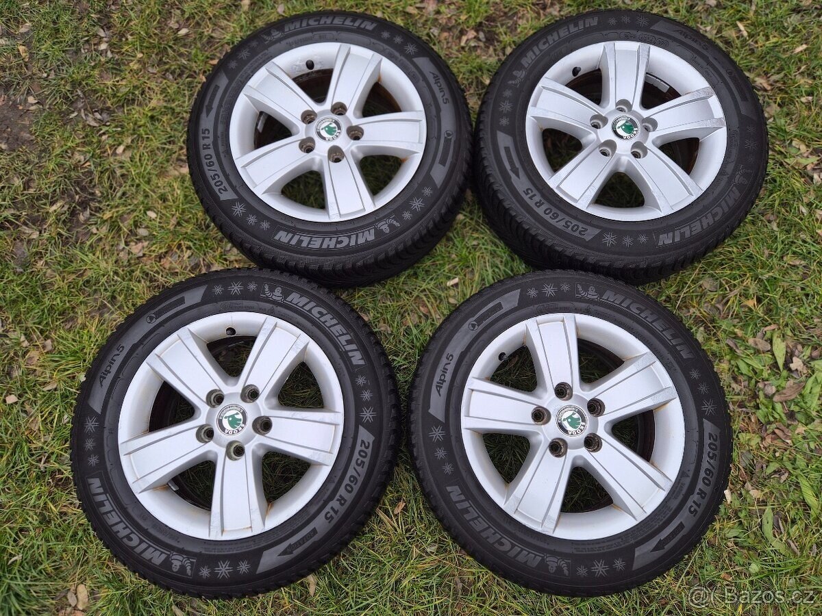 Kompletní zimní ALU kola Škoda PYXIS - 205/60 R15 - 5x112 - 5