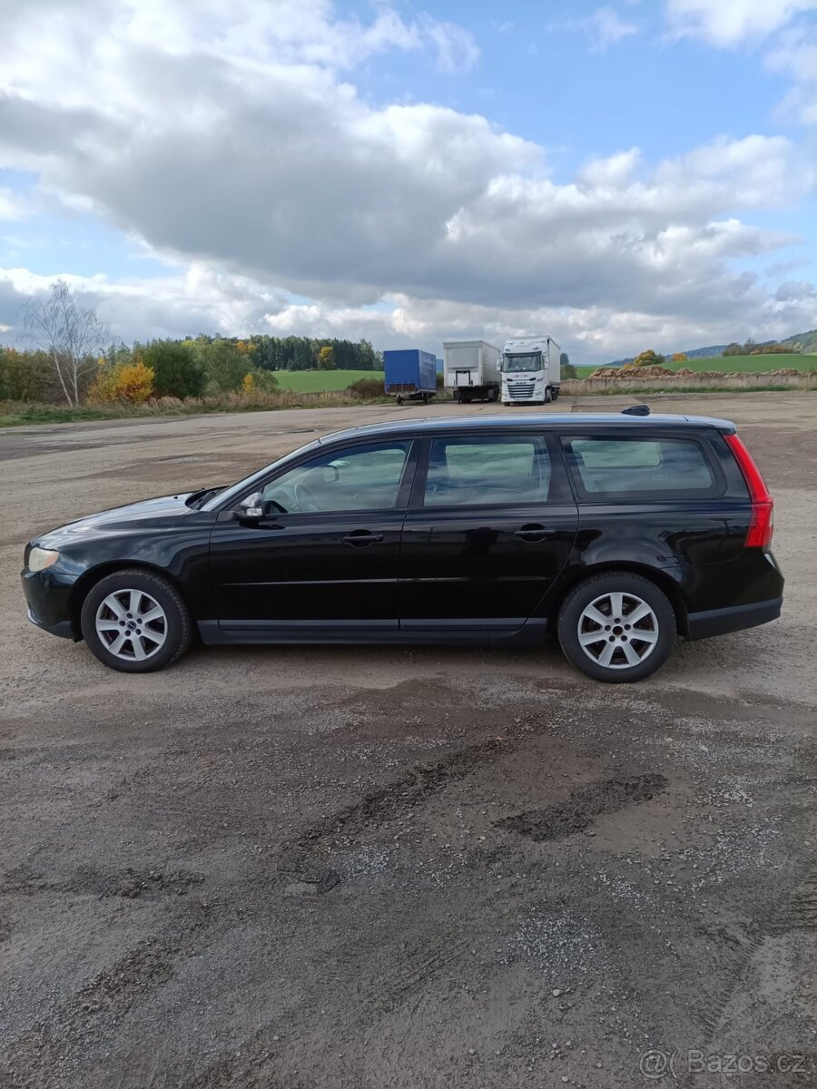 Volvo V70 2,4D - 5