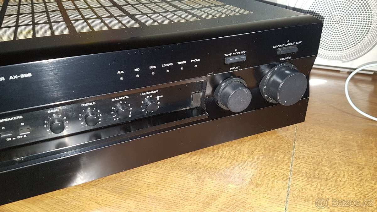 Prodám Yamahu zesilovač, AX-396, 2+70 WATT, TĚŽKÝ, sklápějíc - 5