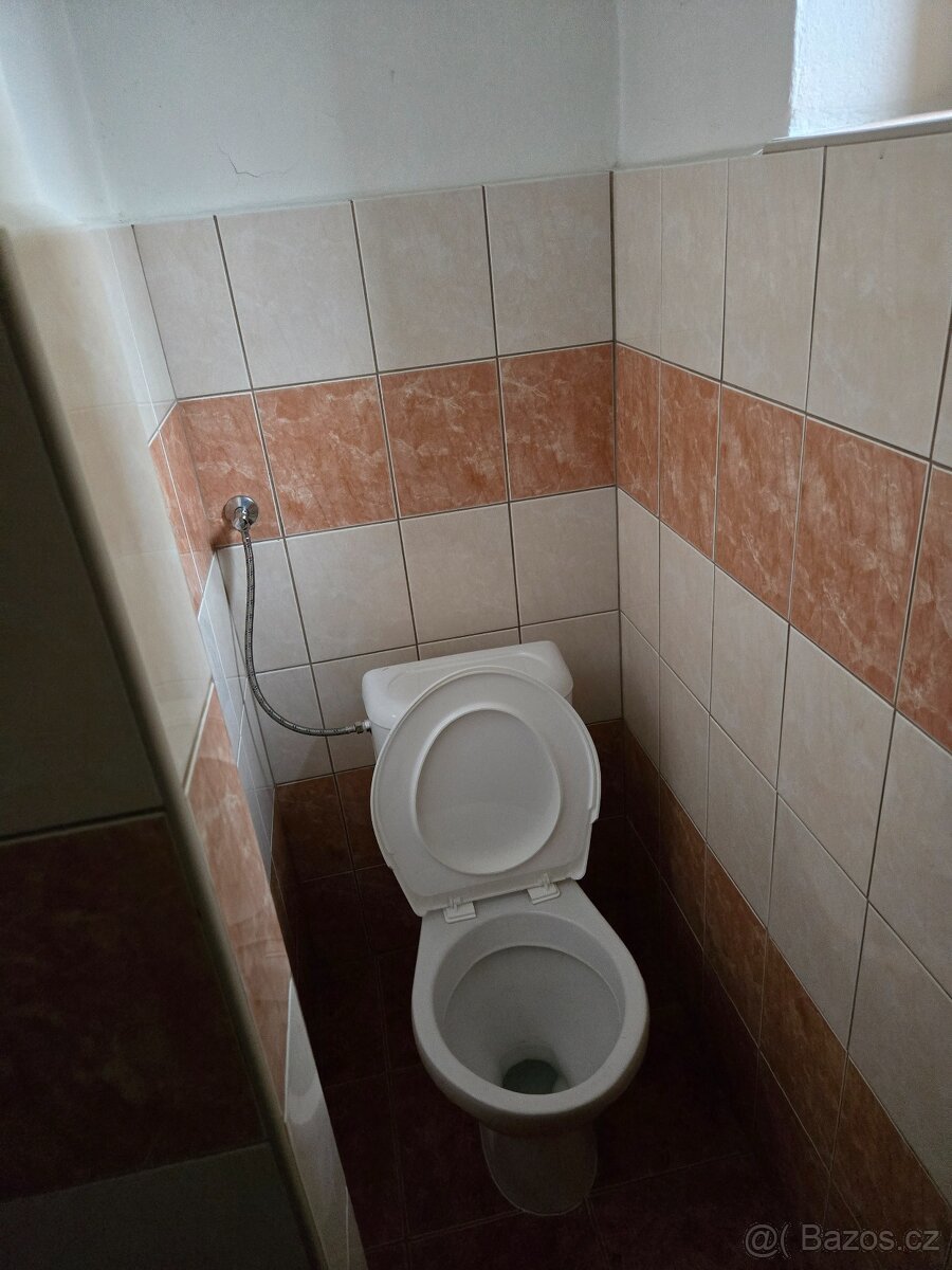 pronájem garsoniéri v Hronově - 5