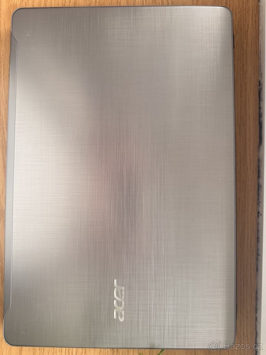 Prodám herní notebook Acer Aspire F5-573G-749W - 5