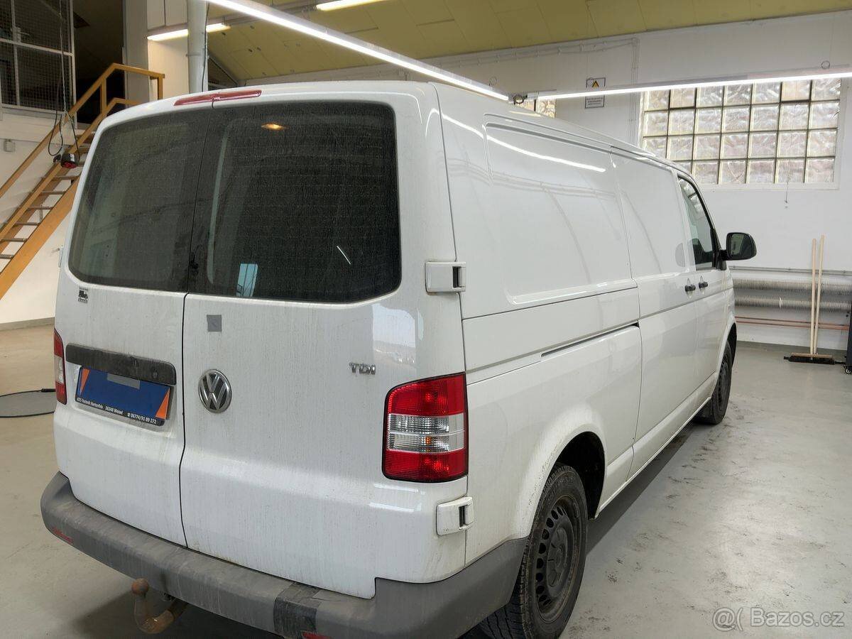 VW T5 Transporter 2.0TDI,LONG,2011,klima,tažné. - 5
